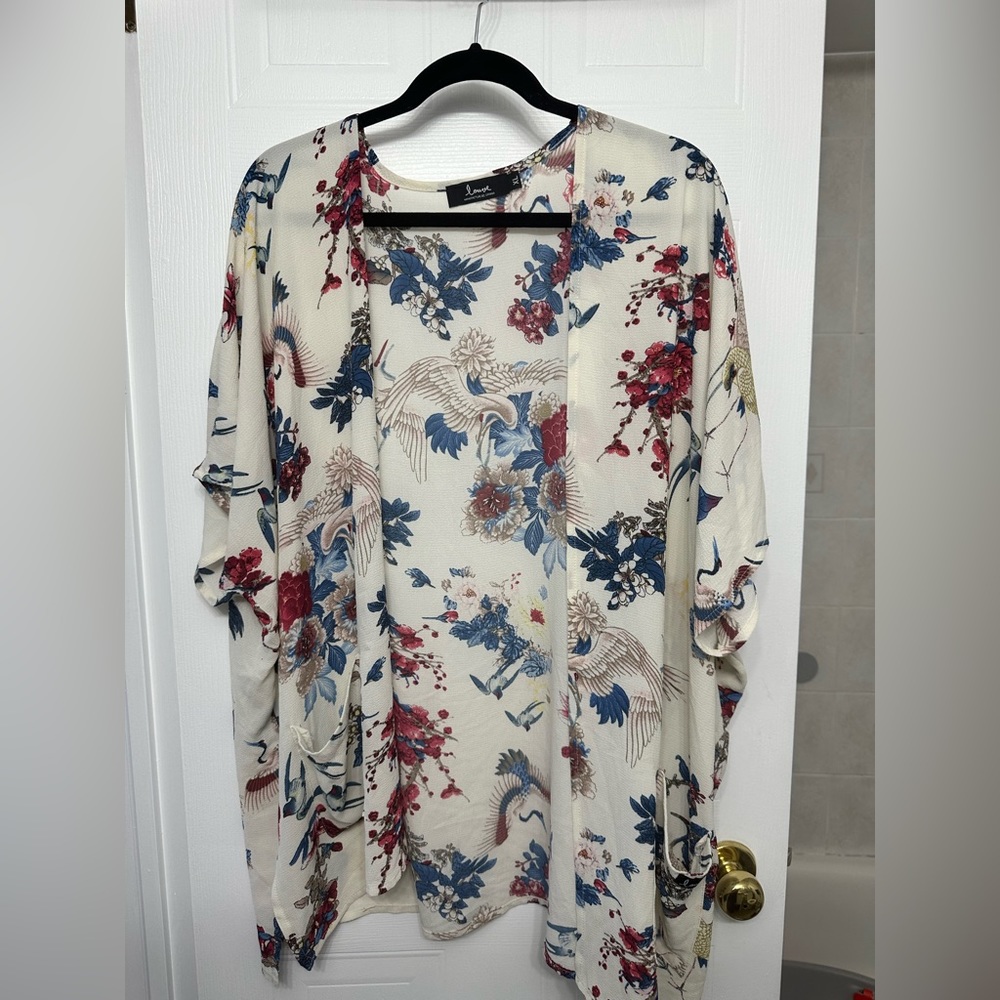Louve Bird Pattern Open Tunic - Picture 13 of 14